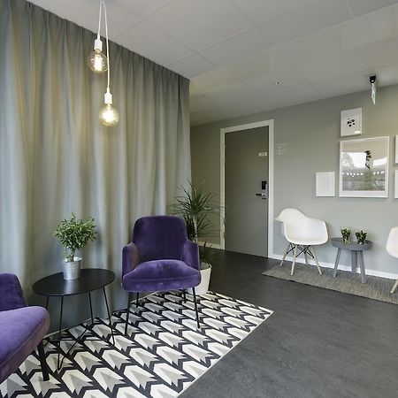 Hotell Eken Moelndal Екстериор снимка